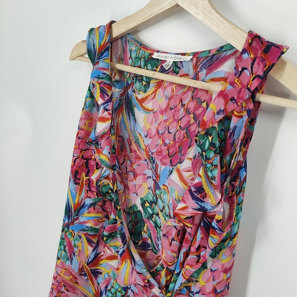 Violet + Claire | wrap blouse - Picture 3 of 4